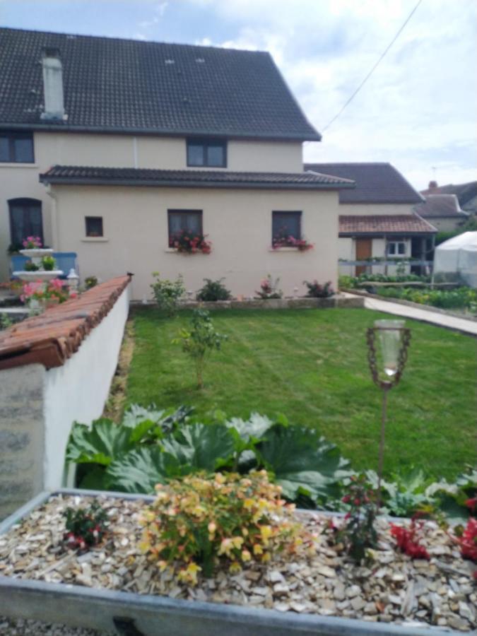A La Maison Du Bonheur Lanty-sur-Aube Eksteriør bilde